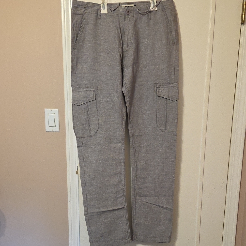 Gray Cargo Pants with Relaxed Fit and Straight Leg